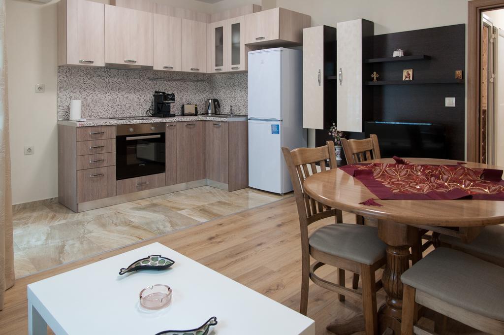 Apartment Tanita Поморие Экстерьер фото